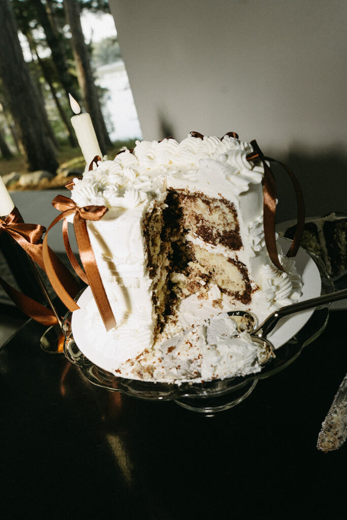 Classy, fun wedding cake made by Custom Cakes by Megan in Minnesota