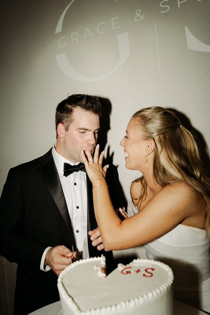 Playful wedding cake pictures with vintage wedding cake ideas at Minnesota occasion